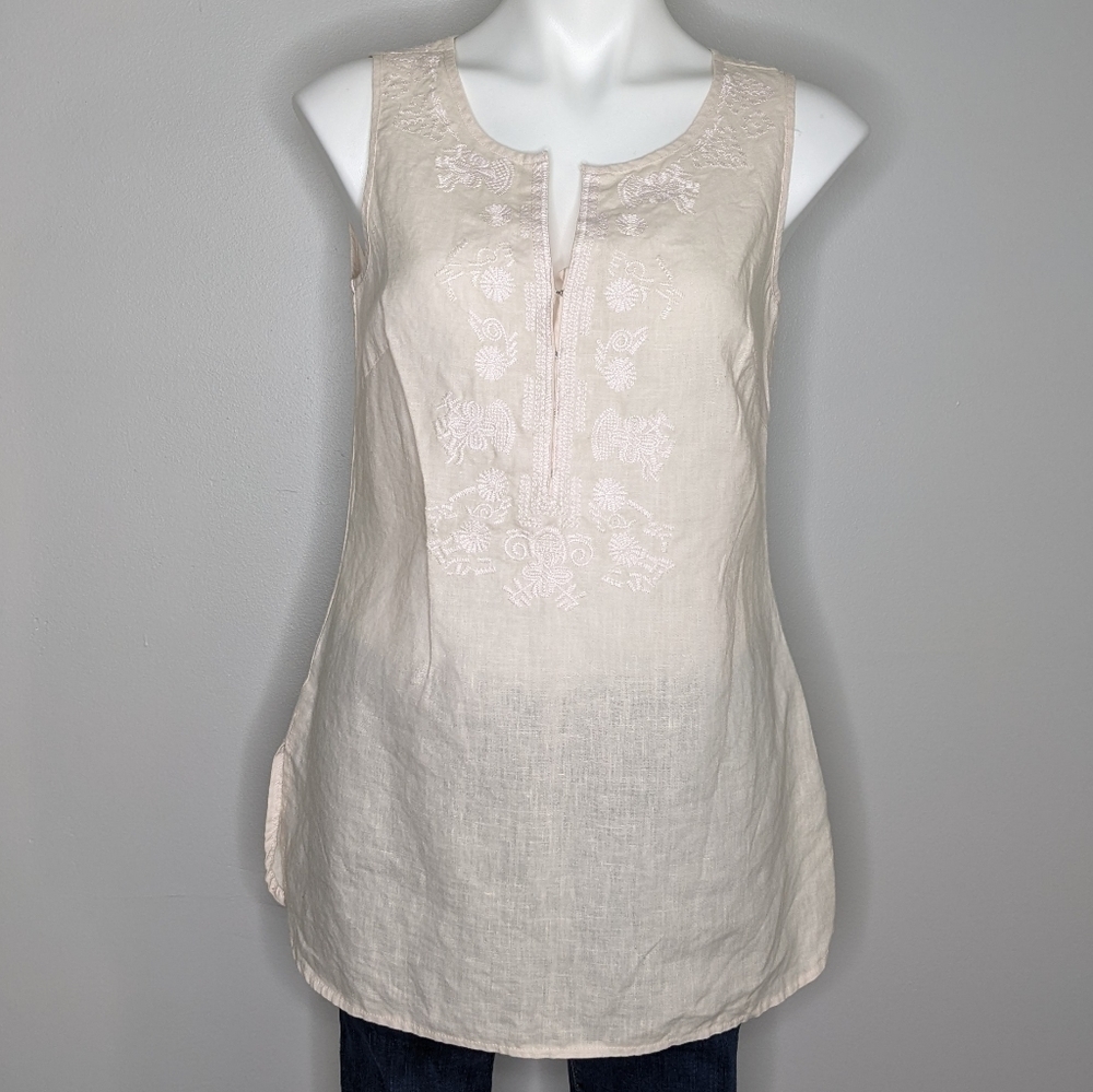 ✨3/$15 David Brooks cream light pink embroidered linen tank S